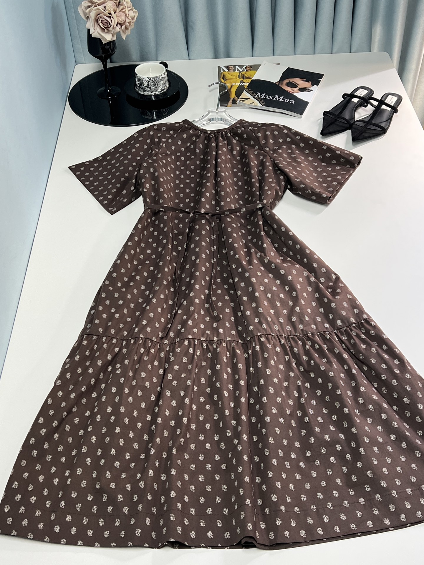 Elegant Heavy-Handed Female Suit for Young Professionals: High-End Custom Fashion with Comfort