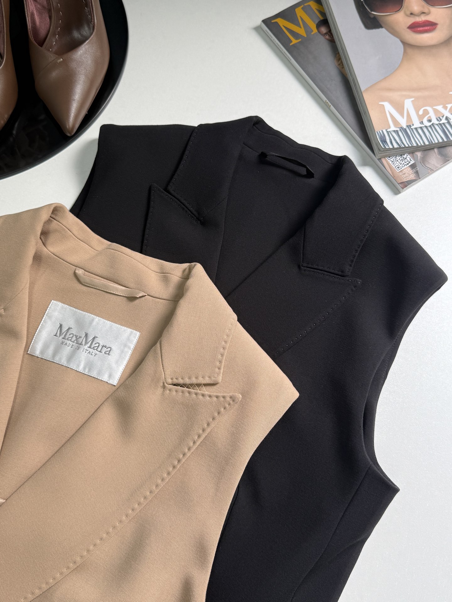 “Custom Wool Suit with Classic Style and Elegant Details in Black Khaki – P960 Collection” - 图片 2