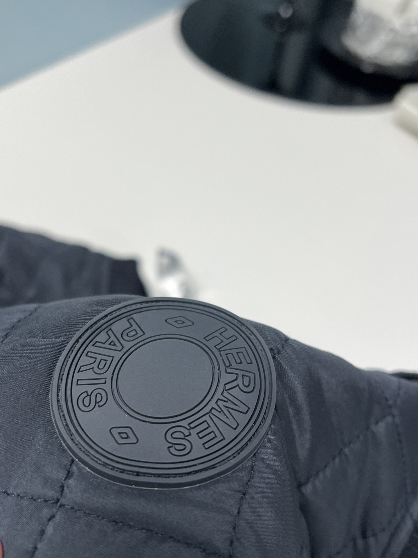 Customizable Herm*s P1080 Dust Bag YB Suit with High-End Details and Street Style – Review & Buying Guide - 图片 5