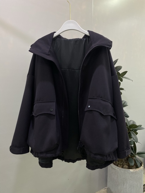 Stylish Women's Purple Hooded Jacket - Versatile Streetwear & Elegant Style 12 Stylish Women's Purple Hooded Jacket - Versatile Streetwear & Elegant Style