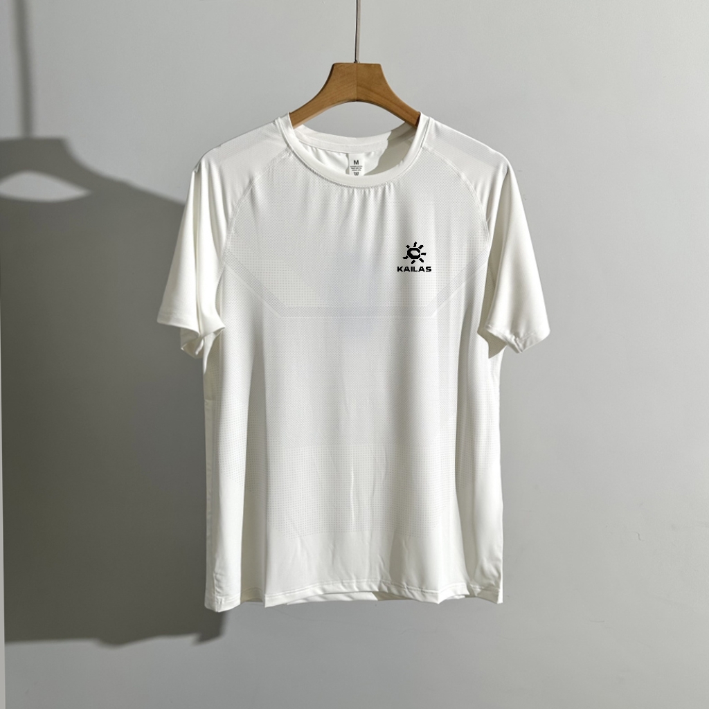 Alternative view of T-Shirt 06713