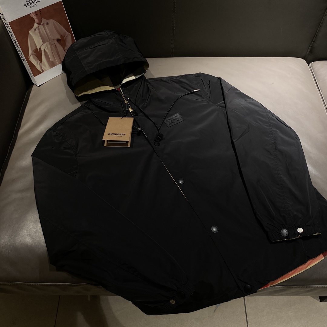 Burberry 24 Nueva chaqueta con capucha de cuadros reversible BBR Chaqueta de cuadros grandes reversible, mismo modelo q…
