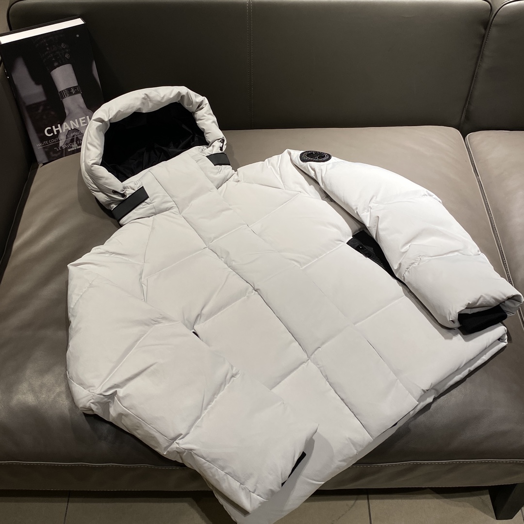 CANADA GOOSE Canada Goose Black Label Capsule Series, el mismo estilo que Ouyang Nana, una serie muy curativa…
