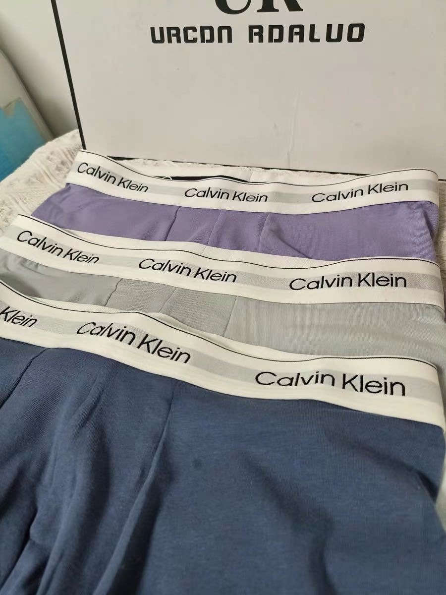 Calvin Klein UnderwearCK循环Logo男士内裤 新品面料：95%棉，5%氨纶