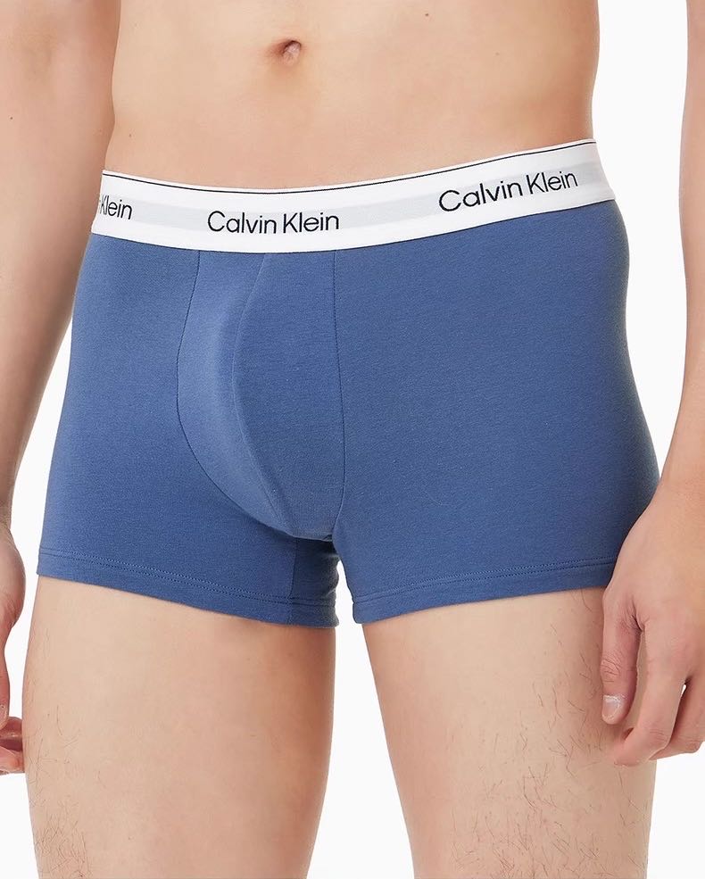 Calvin Klein UnderwearCK循环Logo男士内裤6月新品面料：95%棉，5%氨纶