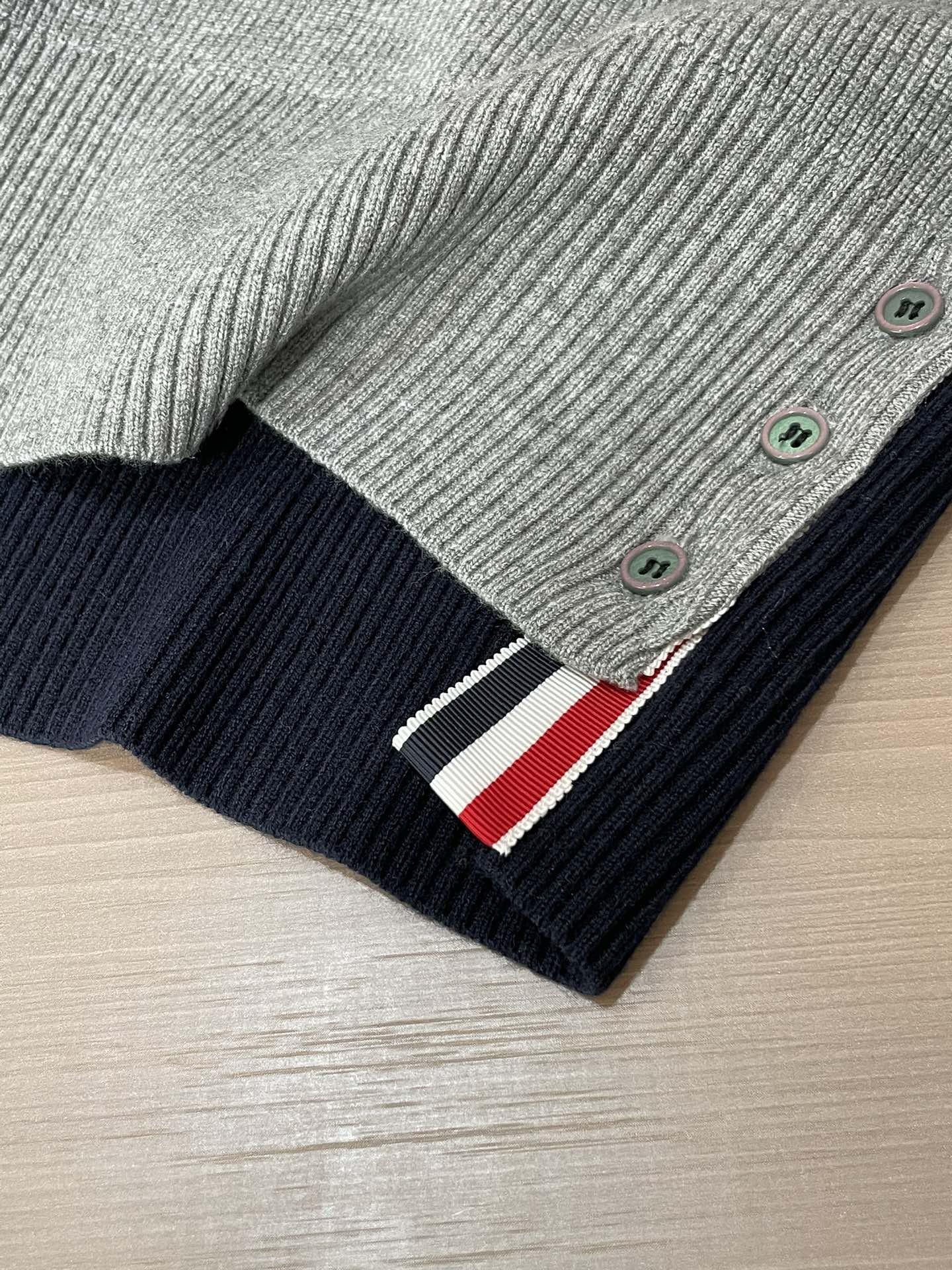 TB 2025秋冬，渠道的精品狠货！！！今年最好看的休闲羊毛衣闭眼入！甄选新西兰进口羊毛混纺面料满足各种