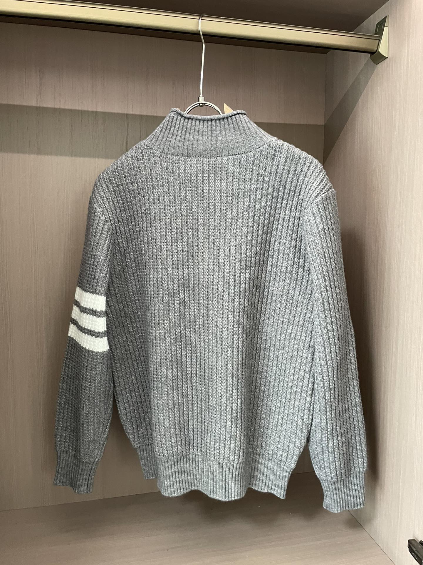 TB 2025秋冬，渠道的精品狠货！！！今年最好看的休闲羊毛衣闭眼入！甄选新西兰进口羊毛混纺面料满足各种