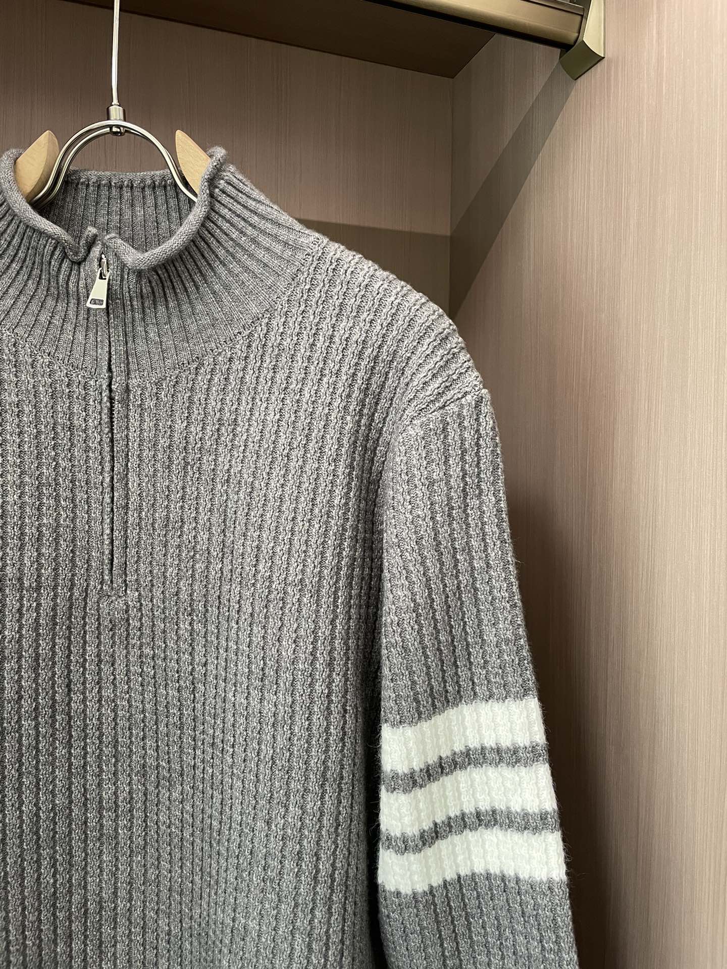 TB 2025秋冬，渠道的精品狠货！！！今年最好看的休闲羊毛衣闭眼入！甄选新西兰进口羊毛混纺面料满足各种