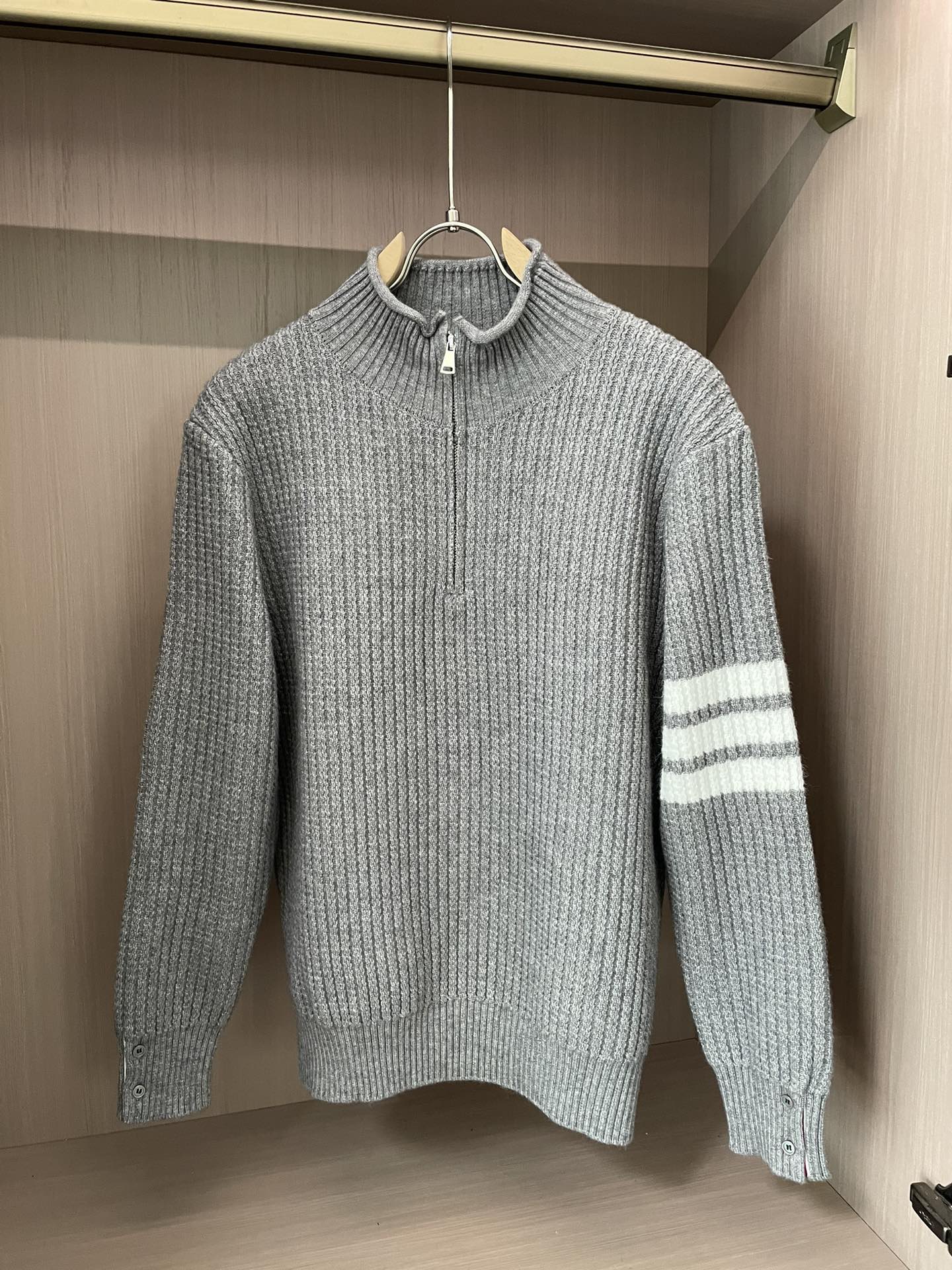 TB 2025秋冬，渠道的精品狠货！！！今年最好看的休闲羊毛衣闭眼入！甄选新西兰进口羊毛混纺面料满足各种