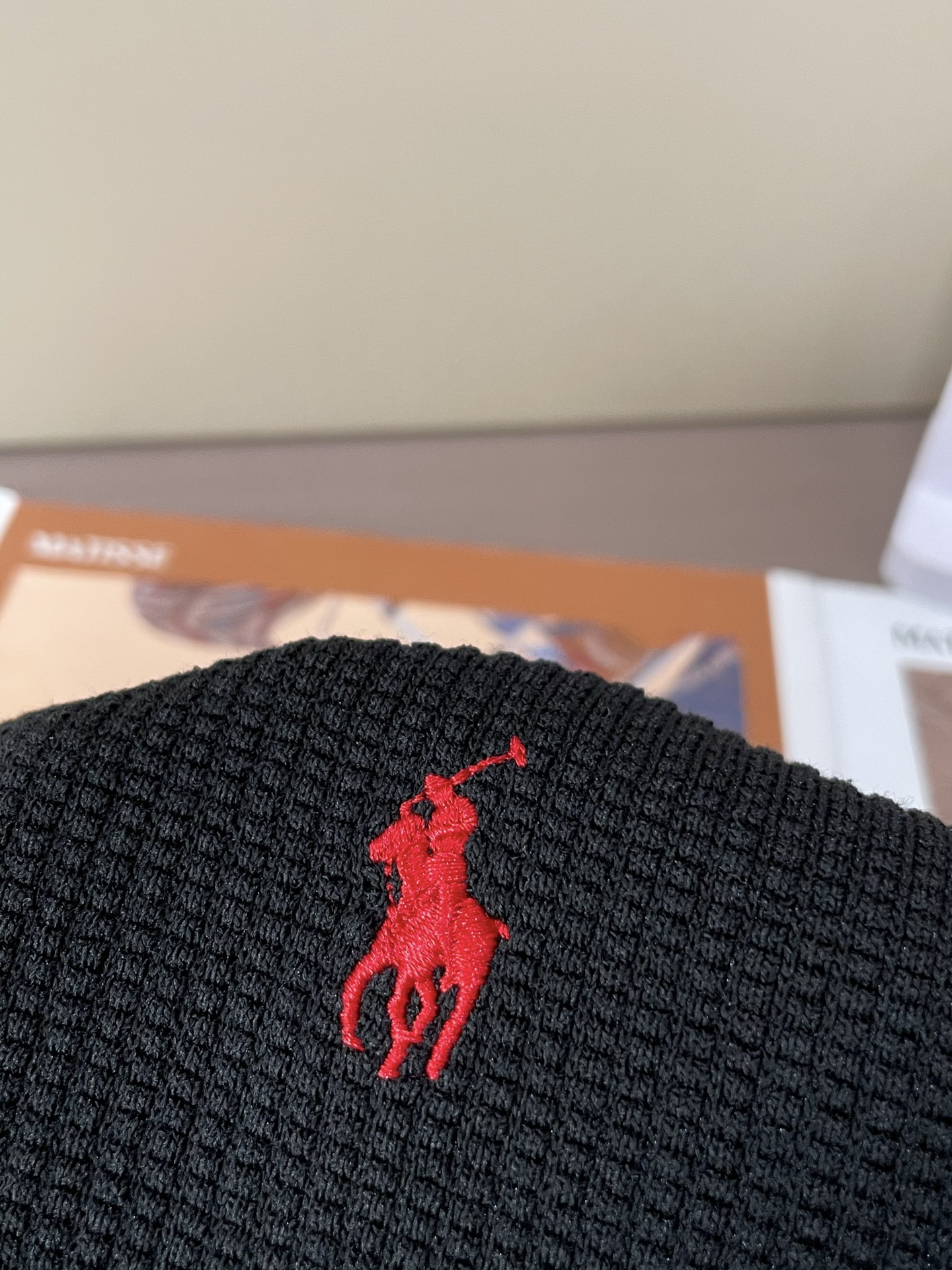 Ralph Lauren’s Summer 2025 Polo Shirt: Square Design, Branded Pony Embroidery - 图片 8