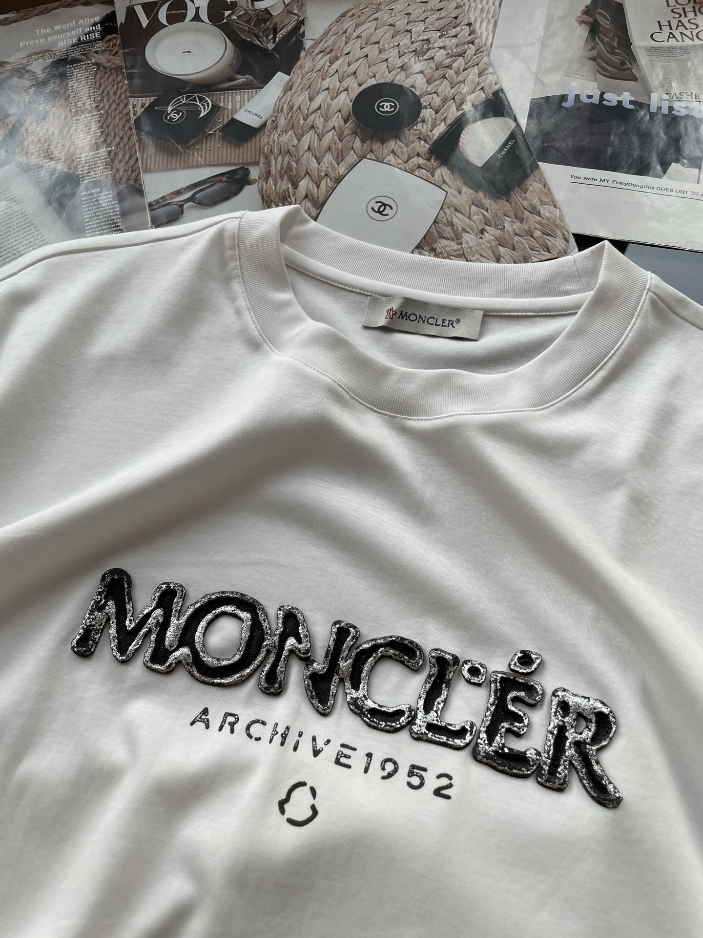 Spring/Summer 2025 Classic Oversized Logo T-Shirt with Premium Cotton Fabric - 图片 7