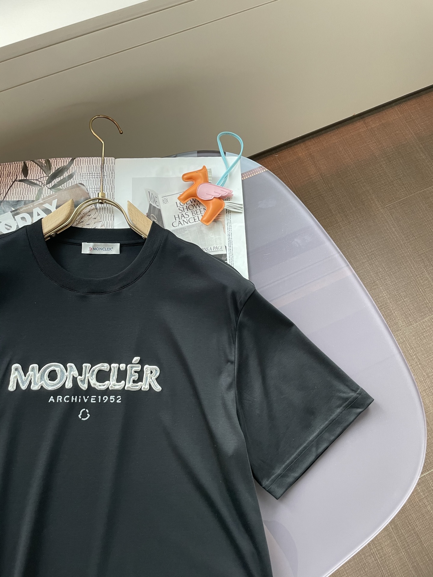 Spring/Summer 2025 Oversized Logo T-Shirt: High-End Men’s Fashion Essential - 图片 5