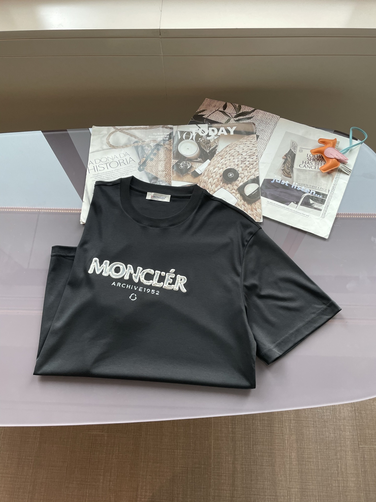 Spring/Summer 2025 Oversized Logo T-Shirt: High-End Men’s Fashion Essential - 图片 9