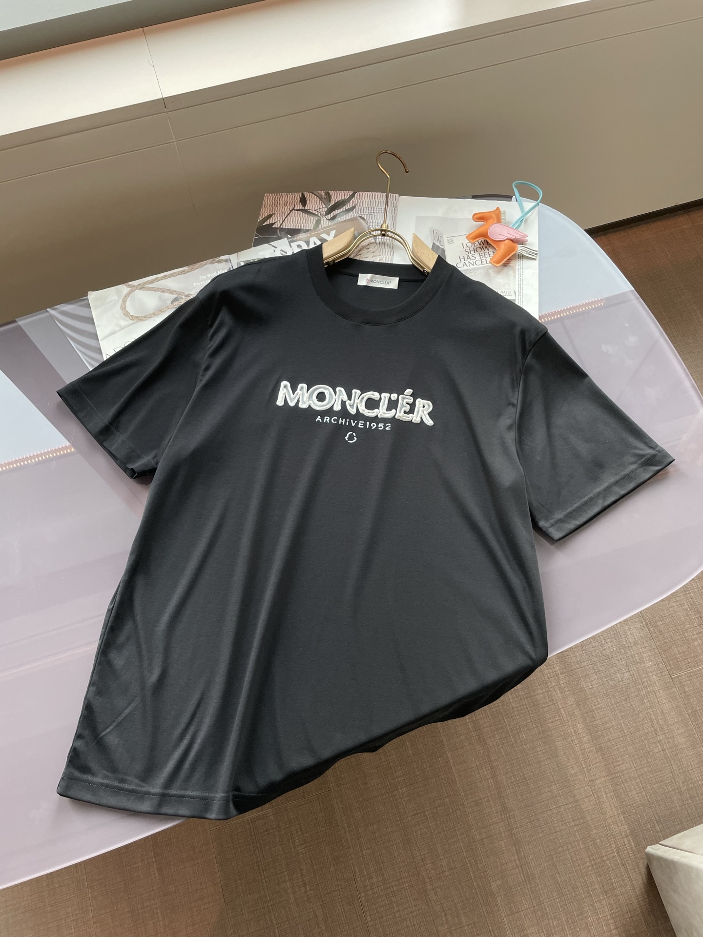 Spring/Summer 2025 Oversized Logo T-Shirt: High-End Men’s Fashion Essential - 图片 4