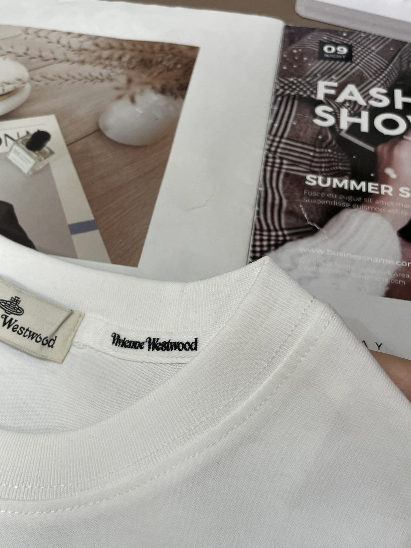 “New Summer Clothes Recommendation: Logo Short-Sleeve T-Shirts in Various Sizes” - 图片 7