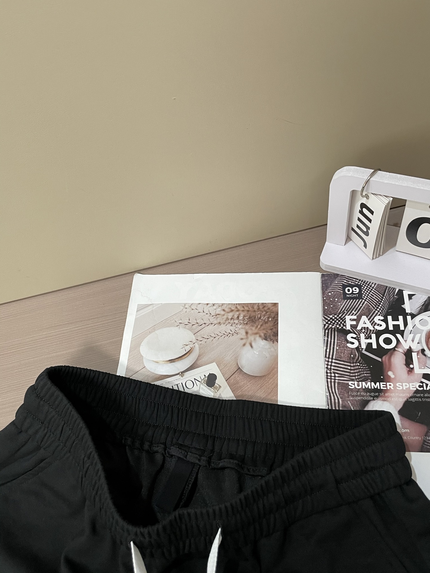 Y-3 2025 Summer Shorts: High Cotton, Fresh Air, Soft Skin, Tight Fit, Zenium Fabric - 图片 3