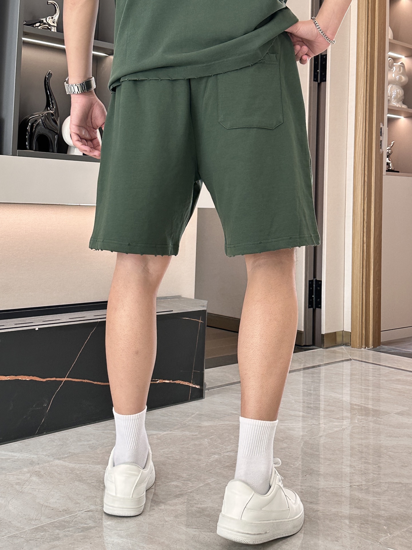 Dior 圆领短袖短裤套装 半袖套装顶级版本贸易公司渠道订单，海外精品独家限定发售，经典即永恒，入手绝对