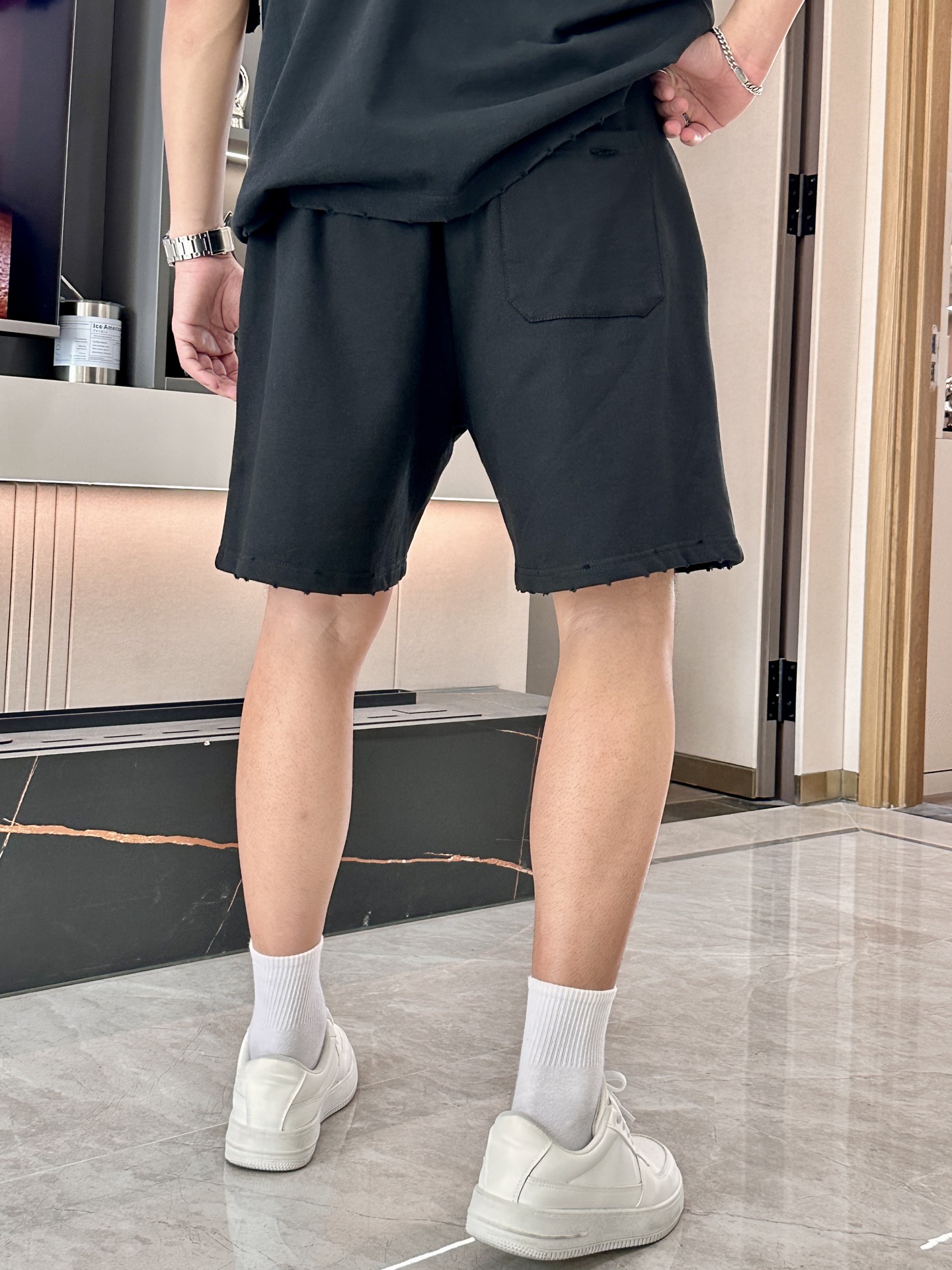 巴黎世家 圆领短袖短裤套装 半袖套装顶级版本贸易公司渠道订单，海外精品独家限定发售，经典即永恒，入手绝对