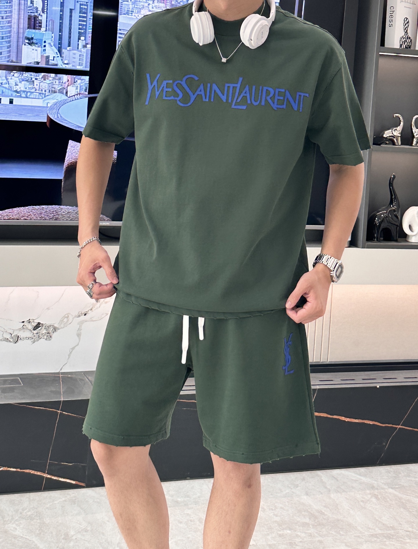 圣罗兰 圆领短袖短裤套装 半袖套装顶级版本贸易公司渠道订单，海外精品独家限定发售，经典即永恒，入手绝对值