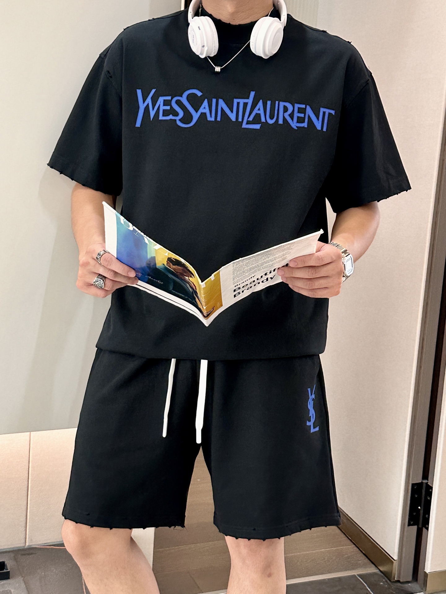 圣罗兰 圆领短袖短裤套装 半袖套装顶级版本贸易公司渠道订单，海外精品独家限定发售，经典即永恒，入手绝对值