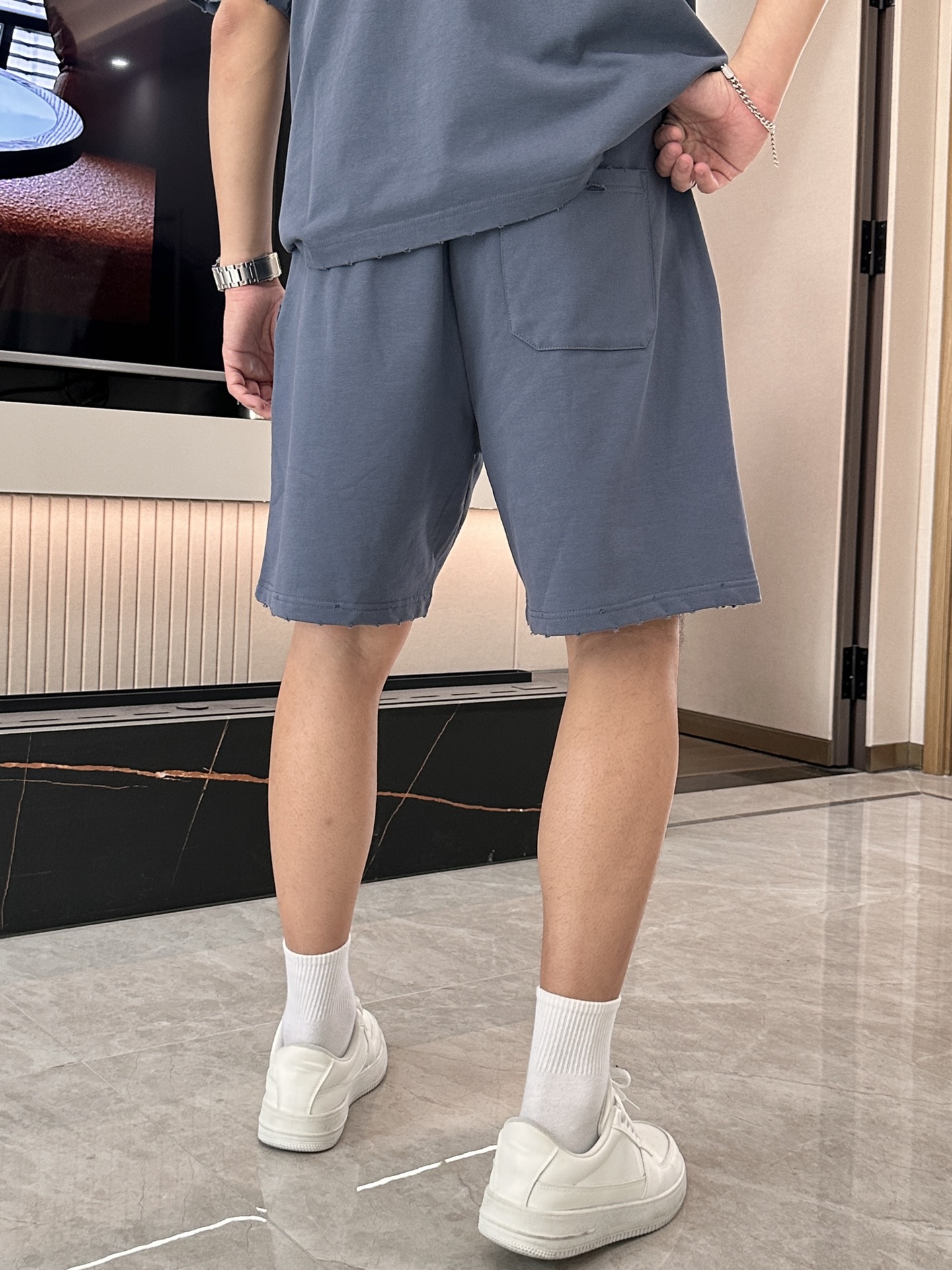 圣罗兰 圆领短袖短裤套装 半袖套装顶级版本贸易公司渠道订单，海外精品独家限定发售，经典即永恒，入手绝对值