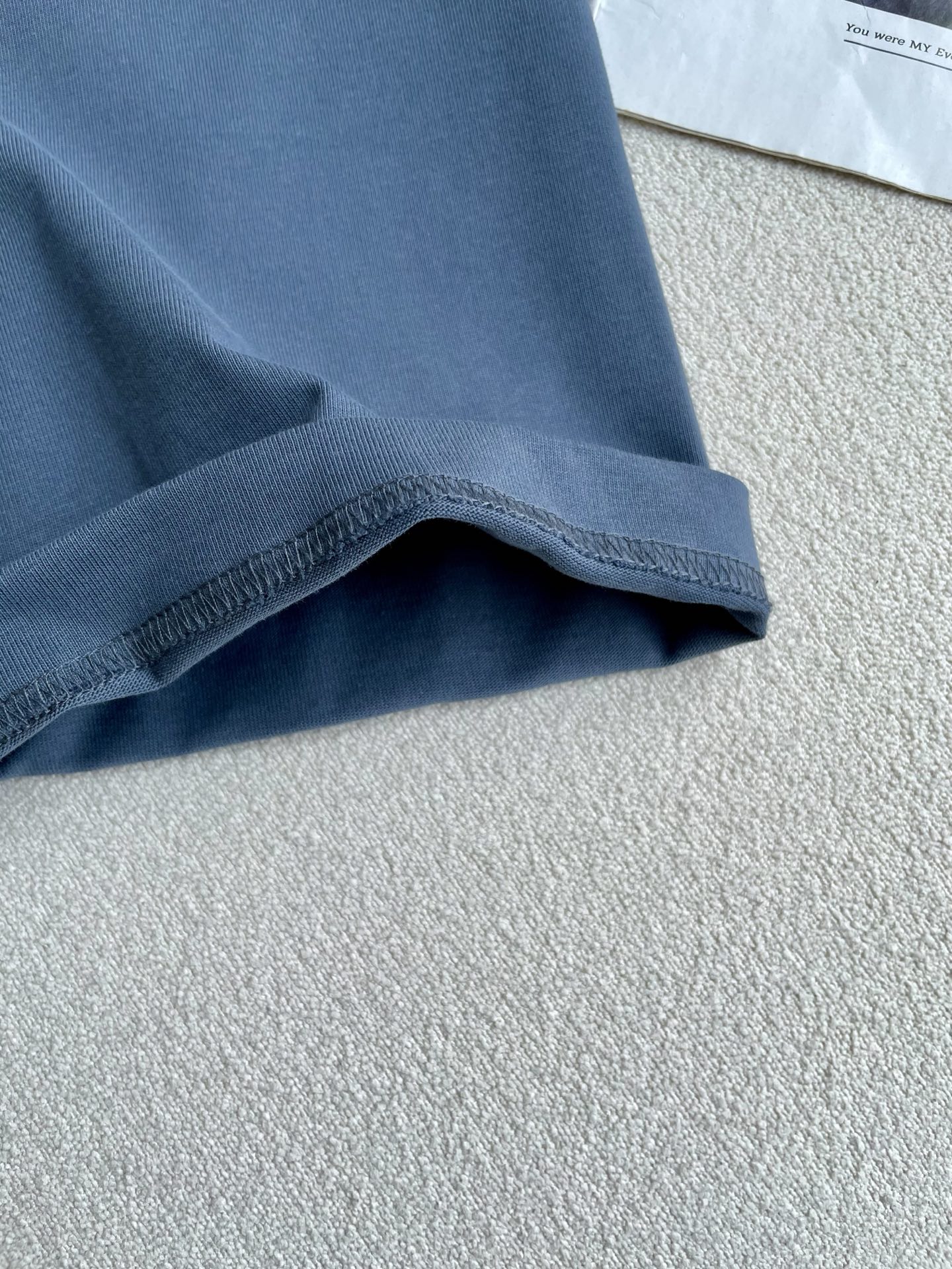 CHANEL2025春夏款/官网同步面料采用重磅纯棉精梳棉面料，OS宽松版型，上身版型超正！日常百搭，衣