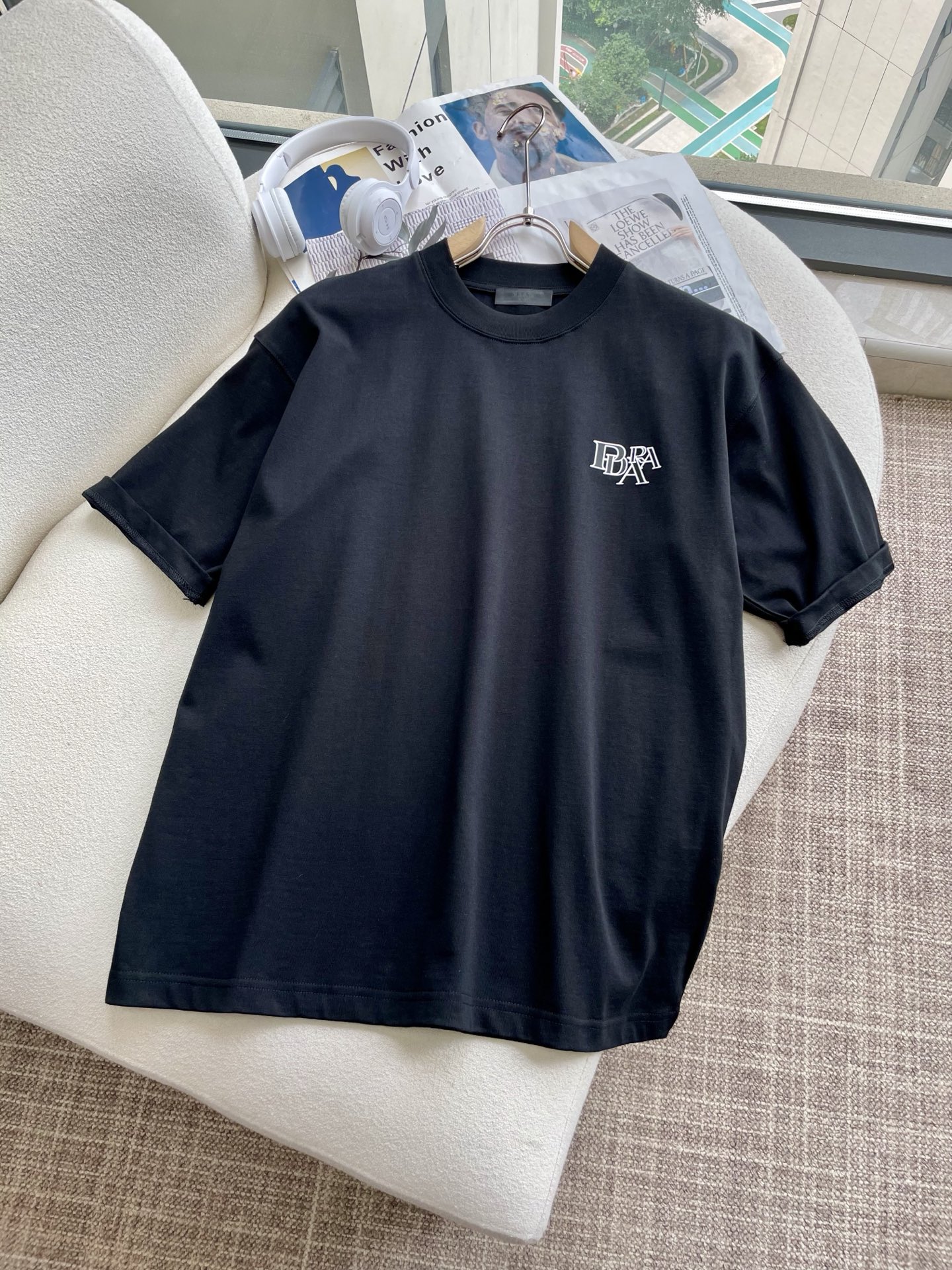 Prad 2025春夏款/官网同步面料采用重磅纯棉精梳棉面料，OS宽松版型，上身版型超正！日常百搭，衣橱