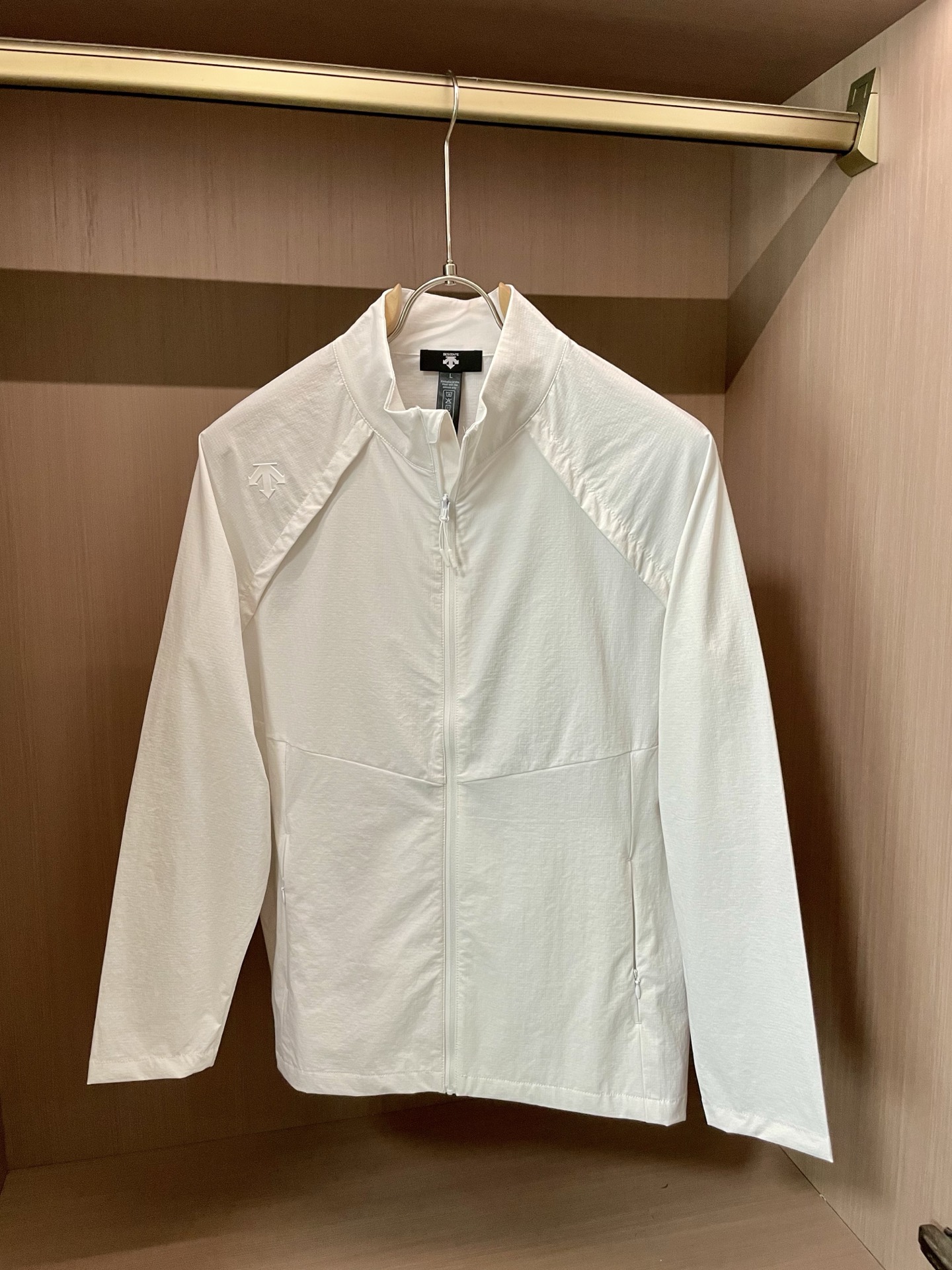 Fashionable High-End Sunscreen Windsuits with Strong UV Protection at $100