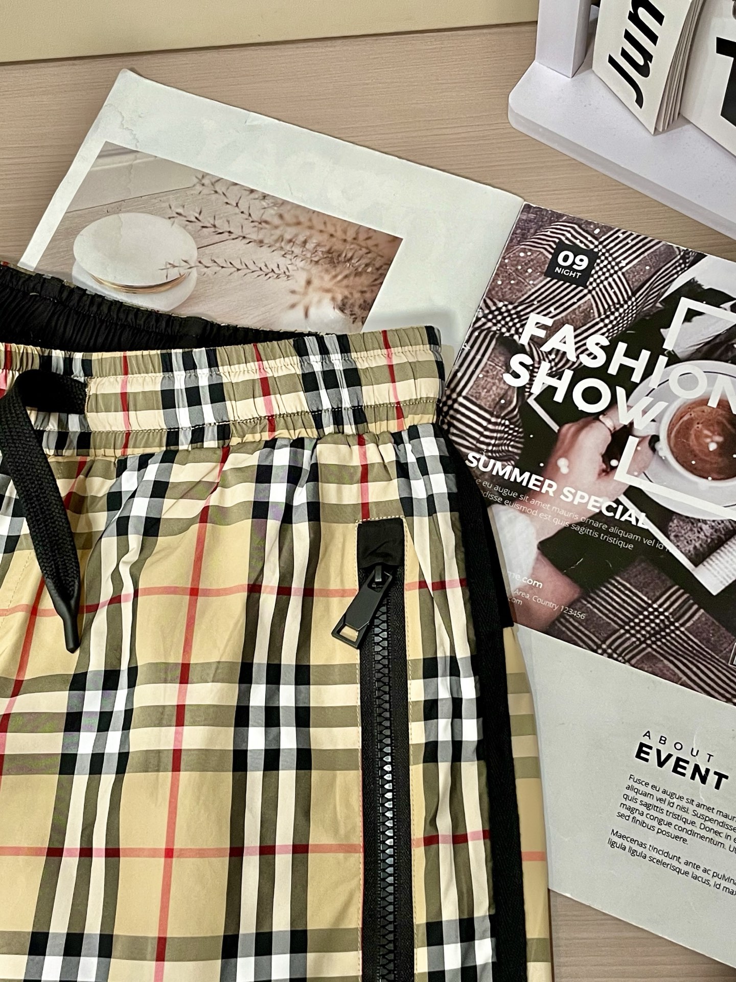 Comfortable Cotton Summer Shorts for 2025 with Adjustable Waist and High Quality Fabric - 图片 3