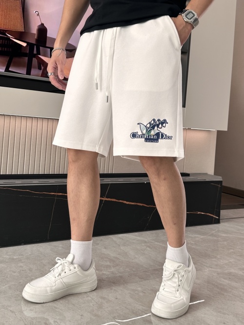 Christian Dior Summer Shorts: Versatile Elastic Waist Casual Five-Point Pants 1 Christian Dior Summer Shorts: Versatile Elastic Waist Casual Five-Point Pants