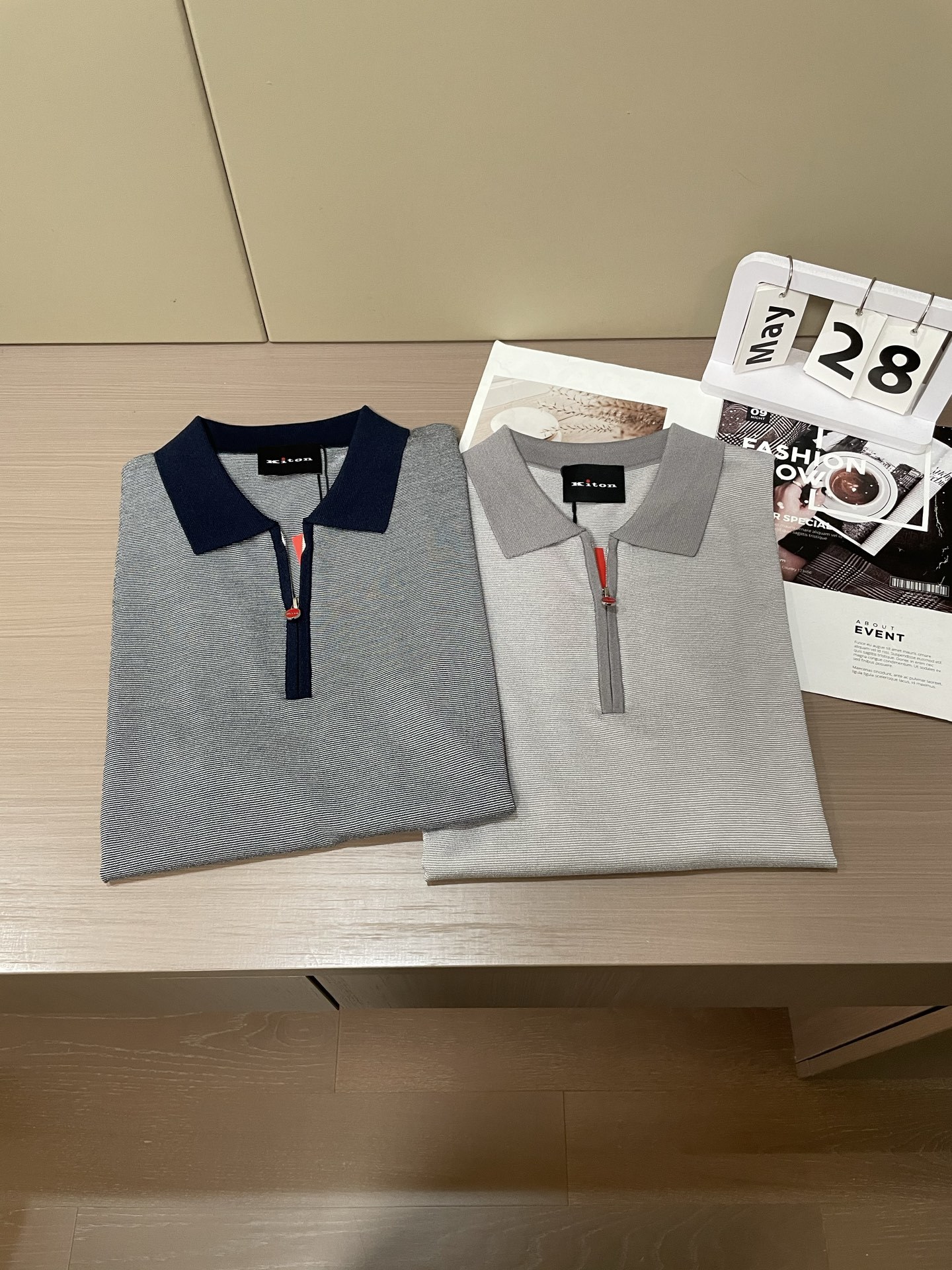 Kiton 2025春夏最新男士翻领短袖针织衫,精选针织棉质面料制成, 60支超柔长绒棉,16针密致针