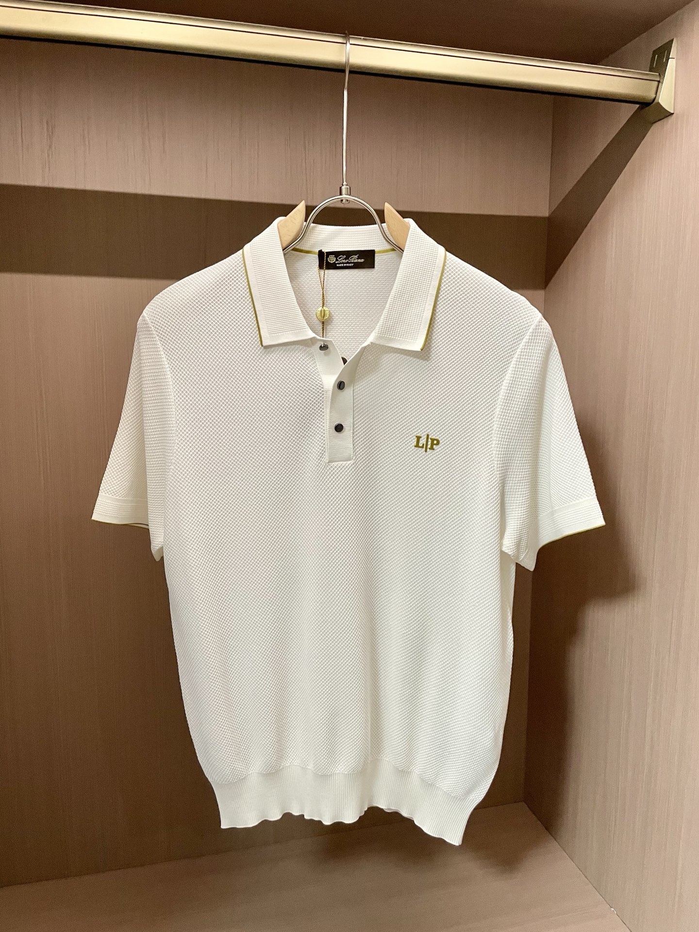 lp。 1965春夏最新男士翻领短袖针织衫,精选针织棉质面料制成, 60支超柔长绒棉,16针密致针法