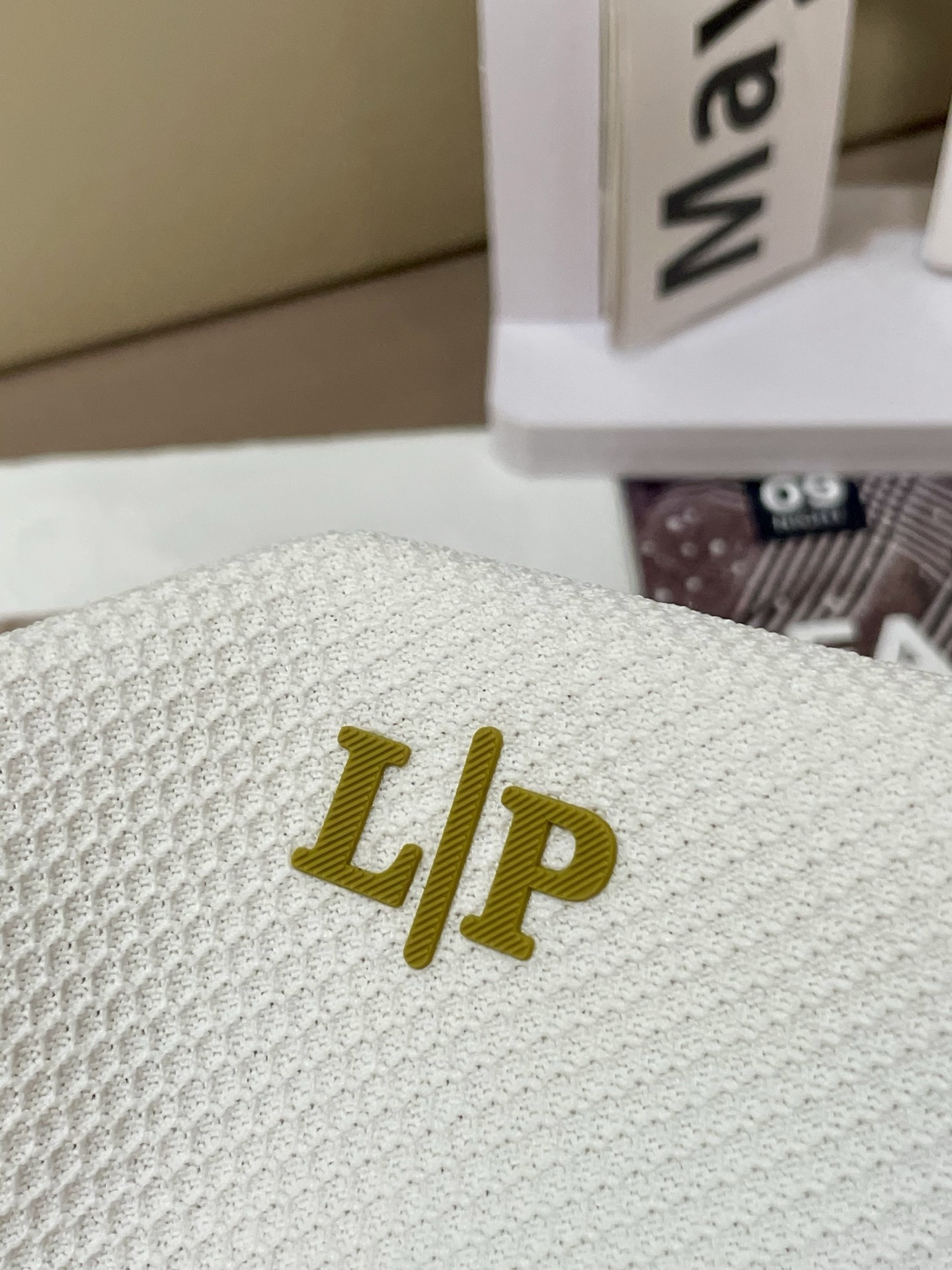 lp。 1965春夏最新男士翻领短袖针织衫,精选针织棉质面料制成, 60支超柔长绒棉,16针密致针法