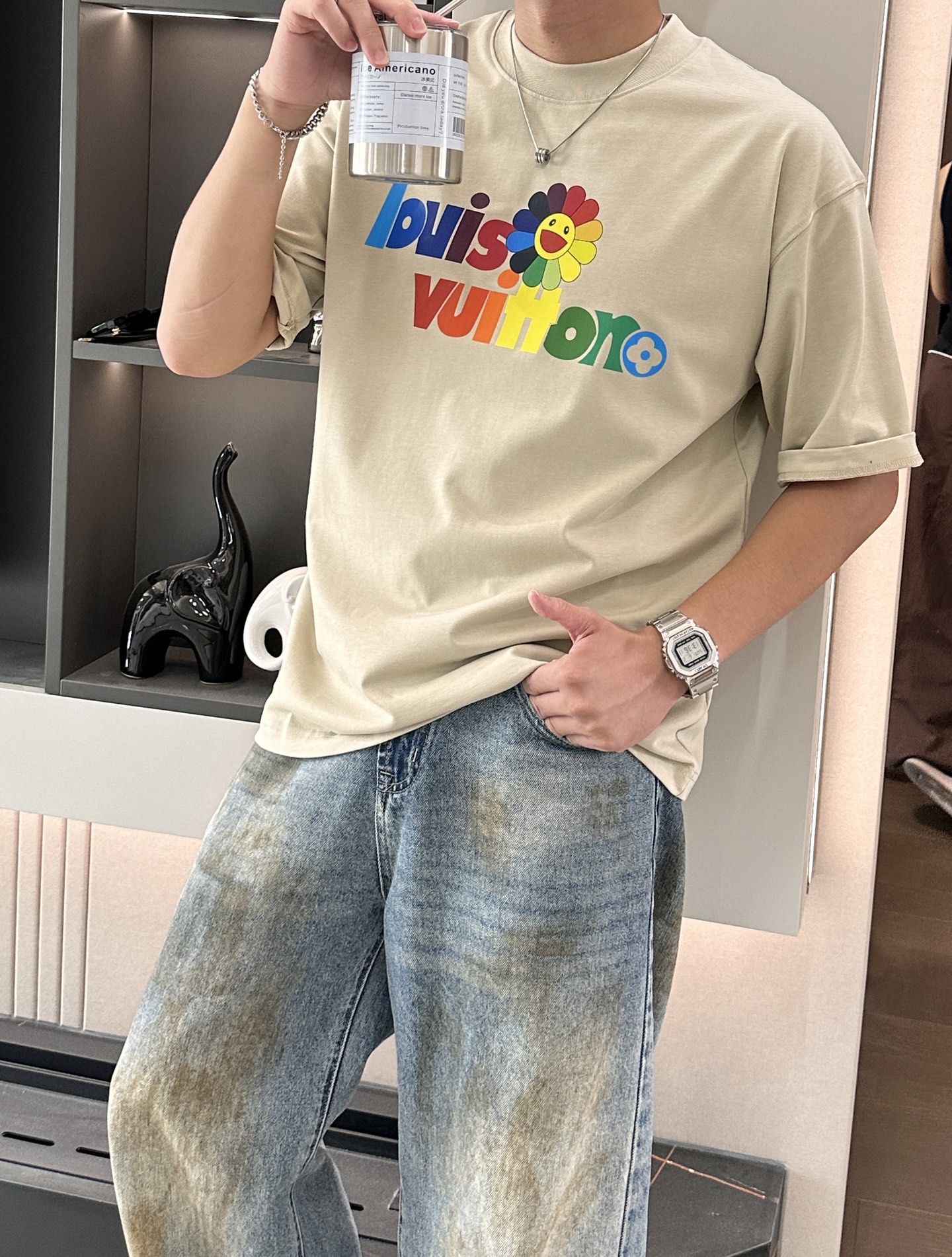 尺码s-xxxl(偏大两个码)LV村上隆联名 | 把彩虹穿在身上🌈救命！LV和村上隆这波联名又鲨疯了‼️