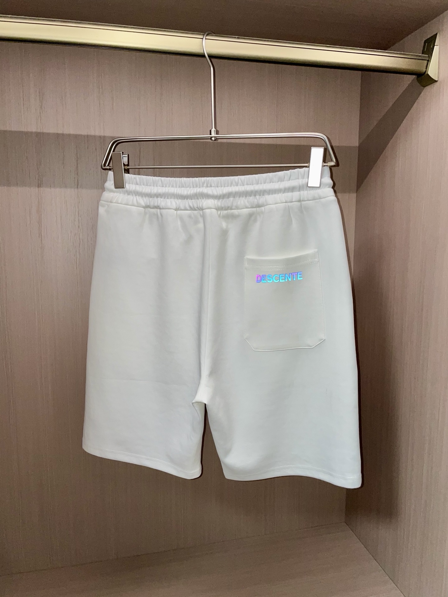 High-end Men’s Recreational Shorts 2025: Custom Fabrics, High Quality, Impeccable Details - 图片 2