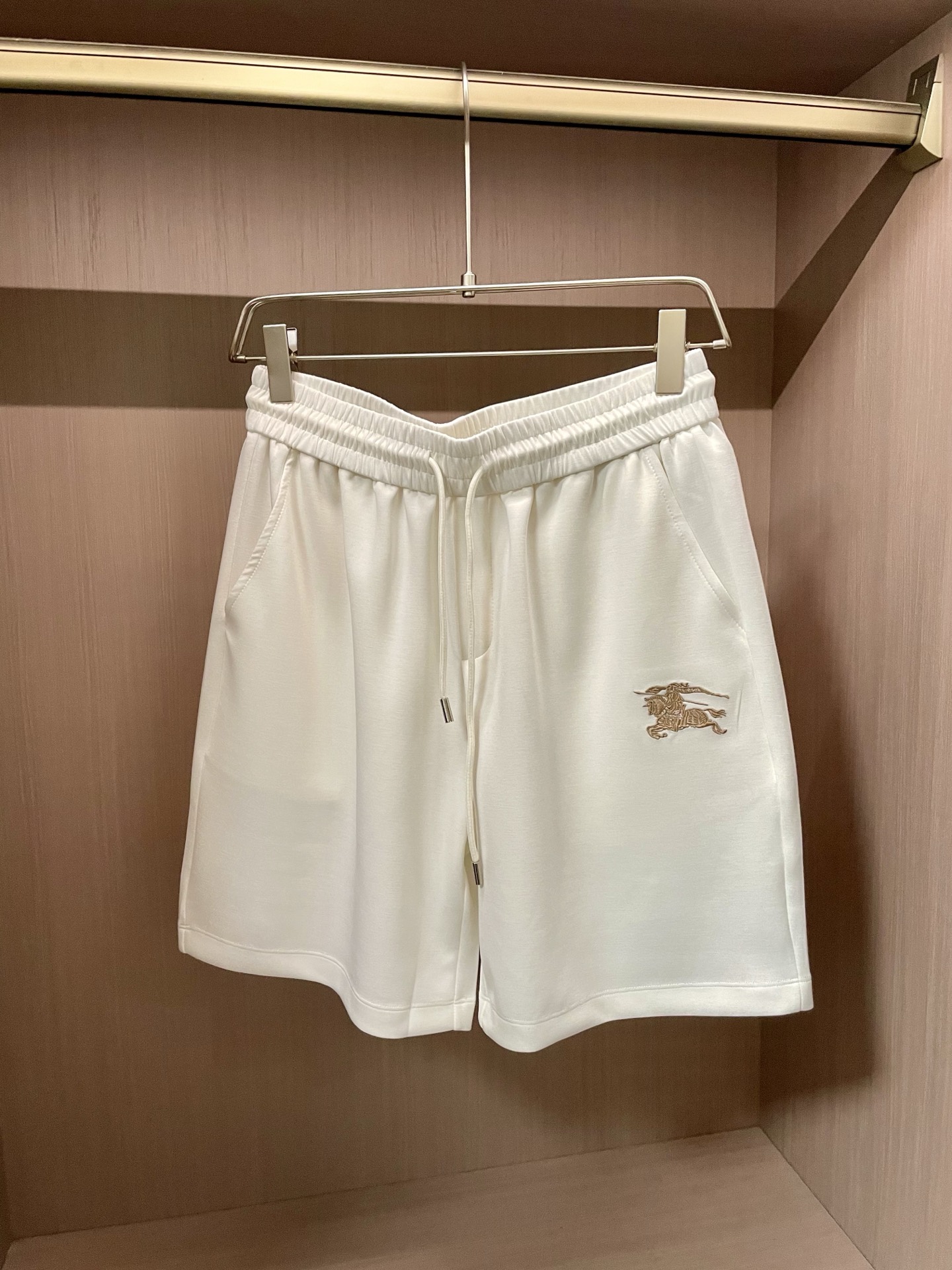 Classic Trade Company Outfit: Timeless Style for Every Occasion - 图片 7