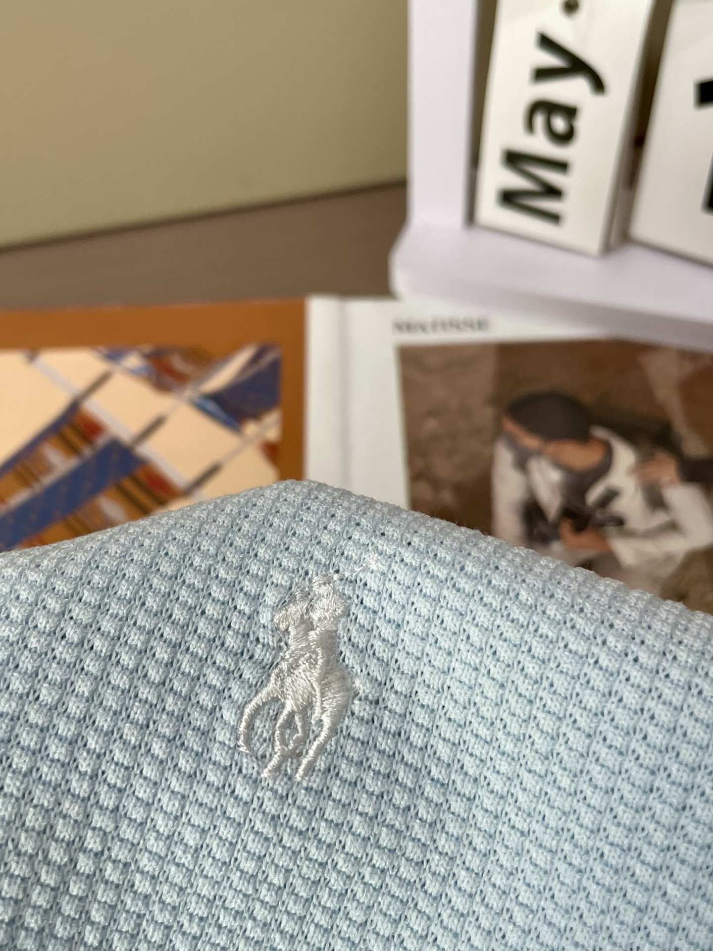 “Ralph Lauren 2025 Summer Polo: Elegant Round-Collar Design with Brand Pony Embroidery” - 图片 9