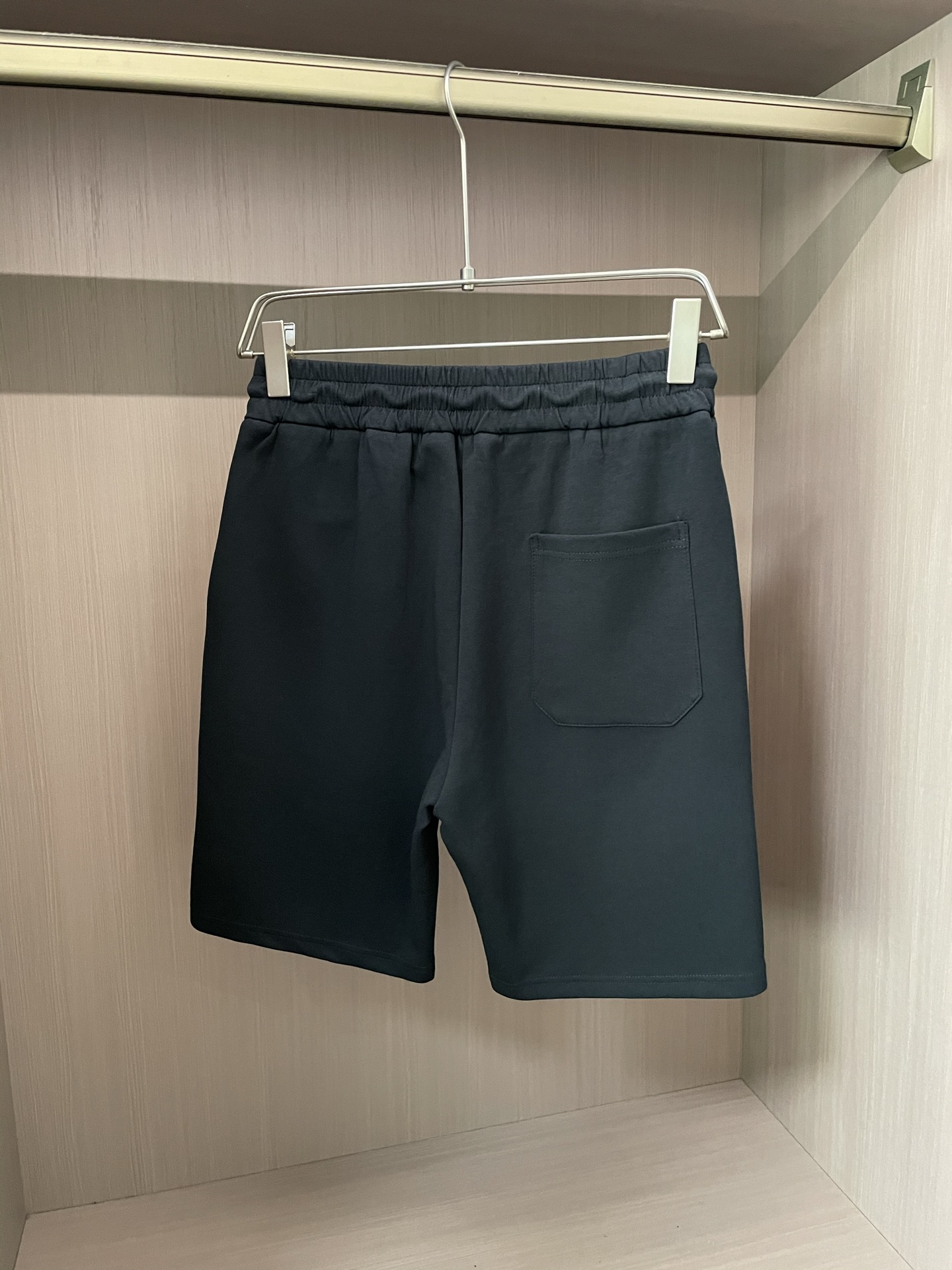 High-End Men’s Summer Shorts 2025: Custom Fabrics, Comfort, Quality, Impeccable Design, Brand Elements. - 图片 5