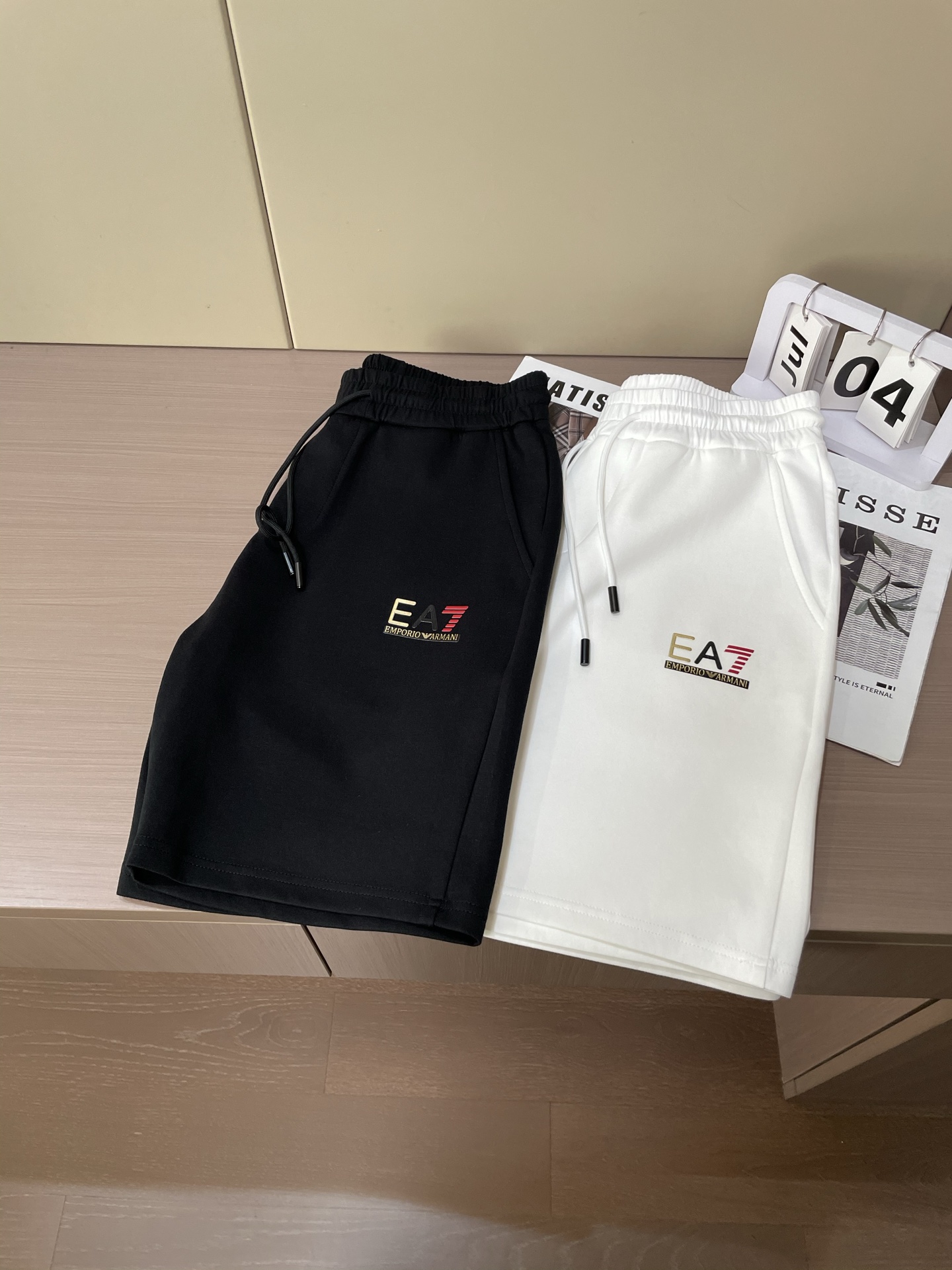 High-End Men’s Summer Shorts 2025: Custom Fabrics, Comfort, Quality, Impeccable Details - 图片 9