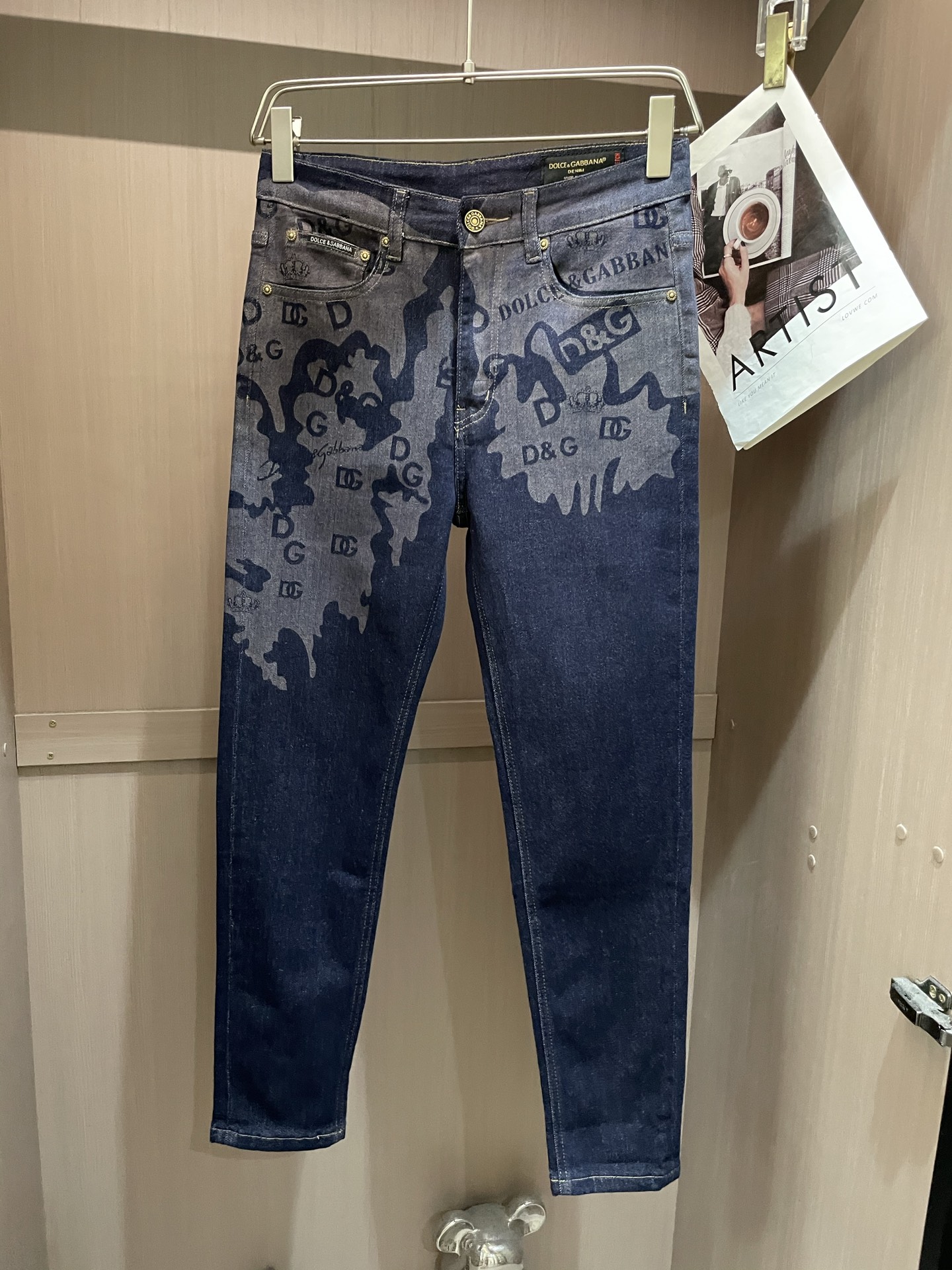 Latest Jeans: Versatile Styles for All Sizes, Perfect for Any Outfit Combination - 图片 1
