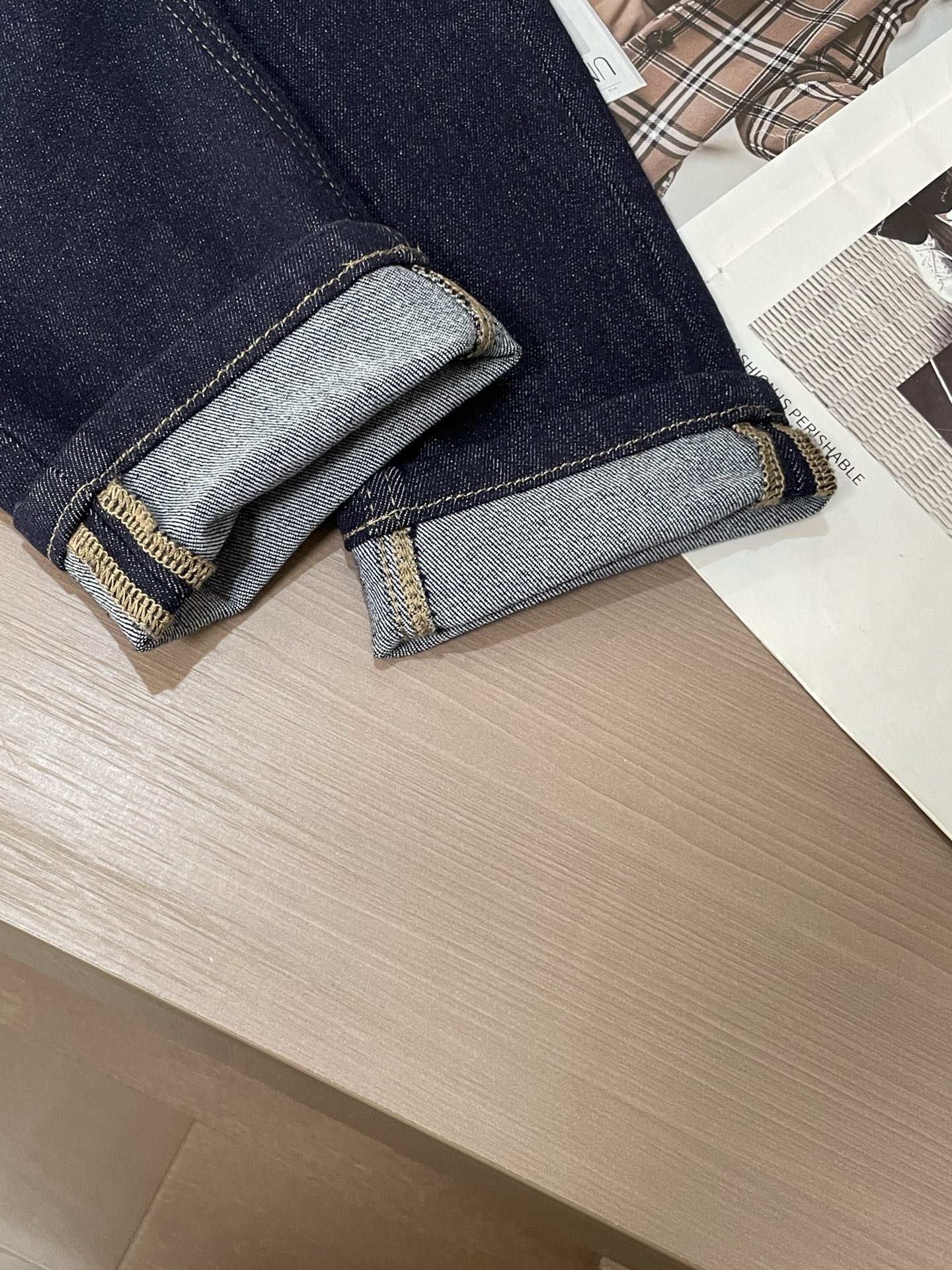 Latest Jeans: Versatile Styles for All Sizes, Perfect for Any Outfit Combination - 图片 6