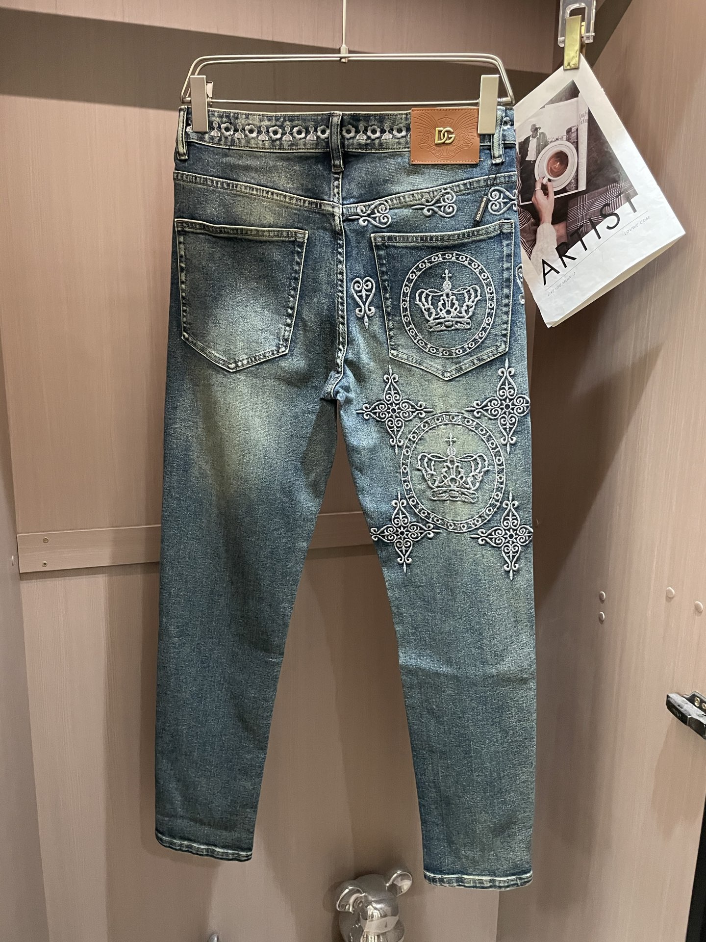 Latest Jeans Collection: Versatile Styles for All Sizes and Outfits - 图片 3