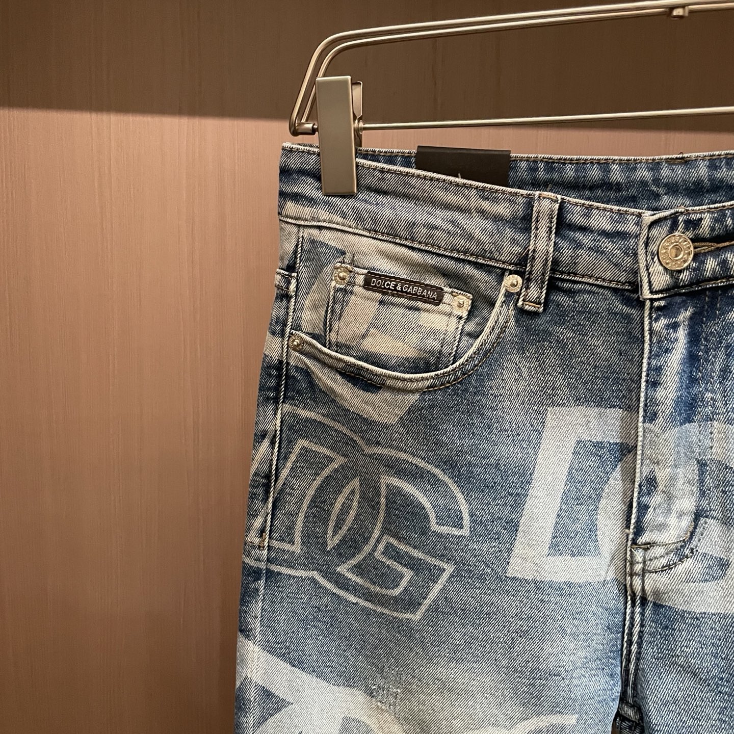 Latest Jeans Collection: Versatile Styles for Every Body Type - 图片 2