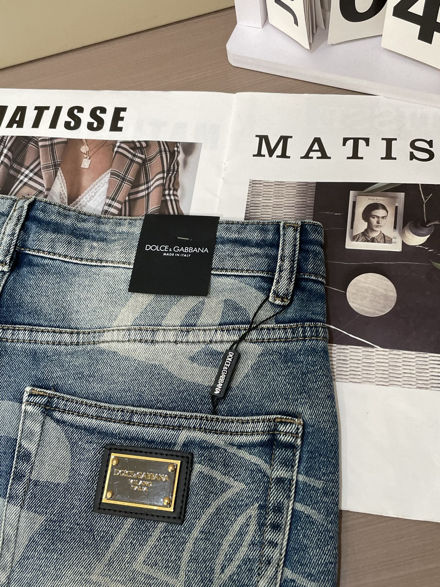 Latest Jeans Collection: Versatile Styles for Every Body Type - 图片 7