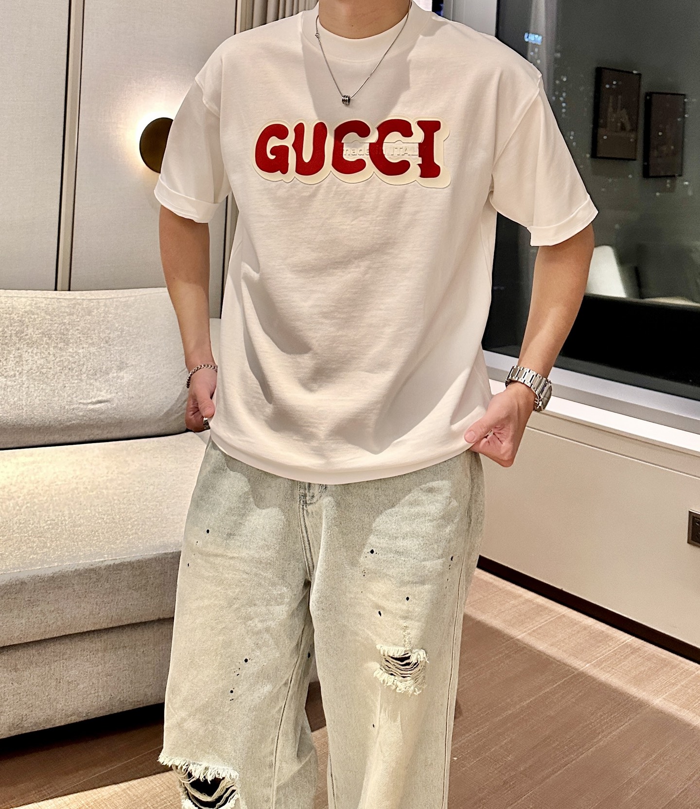 Gucc 2026春夏款/官网同步面料采用重磅纯棉精梳棉面料，OS宽松版型，上身版型超正！日常百搭，衣橱