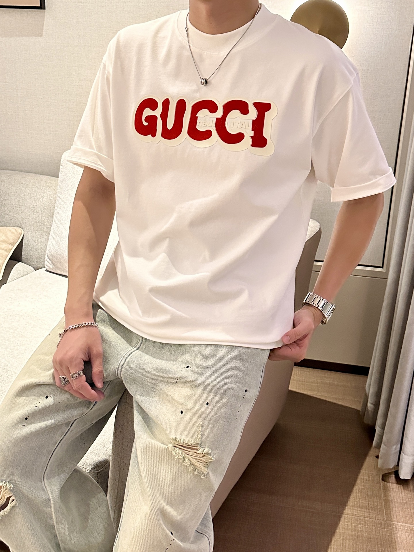 Gucc 2026春夏款/官网同步面料采用重磅纯棉精梳棉面料，OS宽松版型，上身版型超正！日常百搭，衣橱