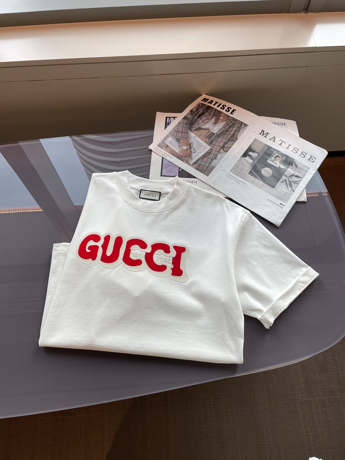 Gucc 2026春夏款/官网同步面料采用重磅纯棉精梳棉面料，OS宽松版型，上身版型超正！日常百搭，衣橱