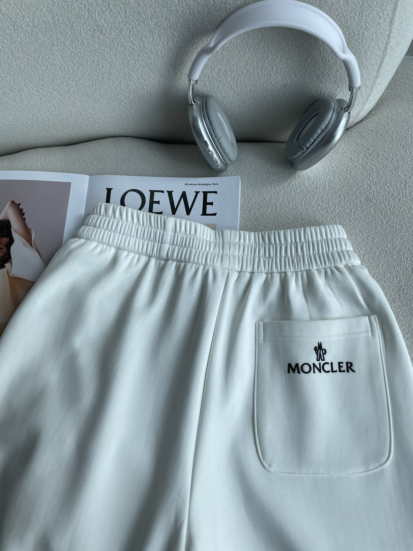 蒙口 2025秋冬最新休闲裤 内里加绒，非常保暖！版型超赞，能很好的修复各种腿型，非常个性！柔软排汗，舒