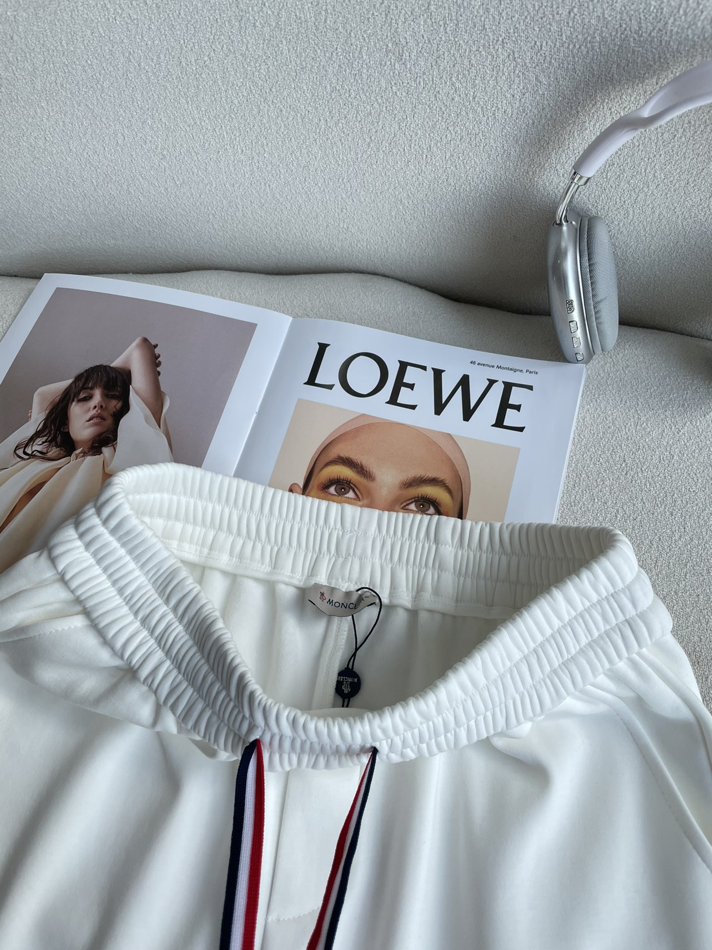 蒙口 2025秋冬最新休闲裤 内里加绒，非常保暖！版型超赞，能很好的修复各种腿型，非常个性！柔软排汗，舒