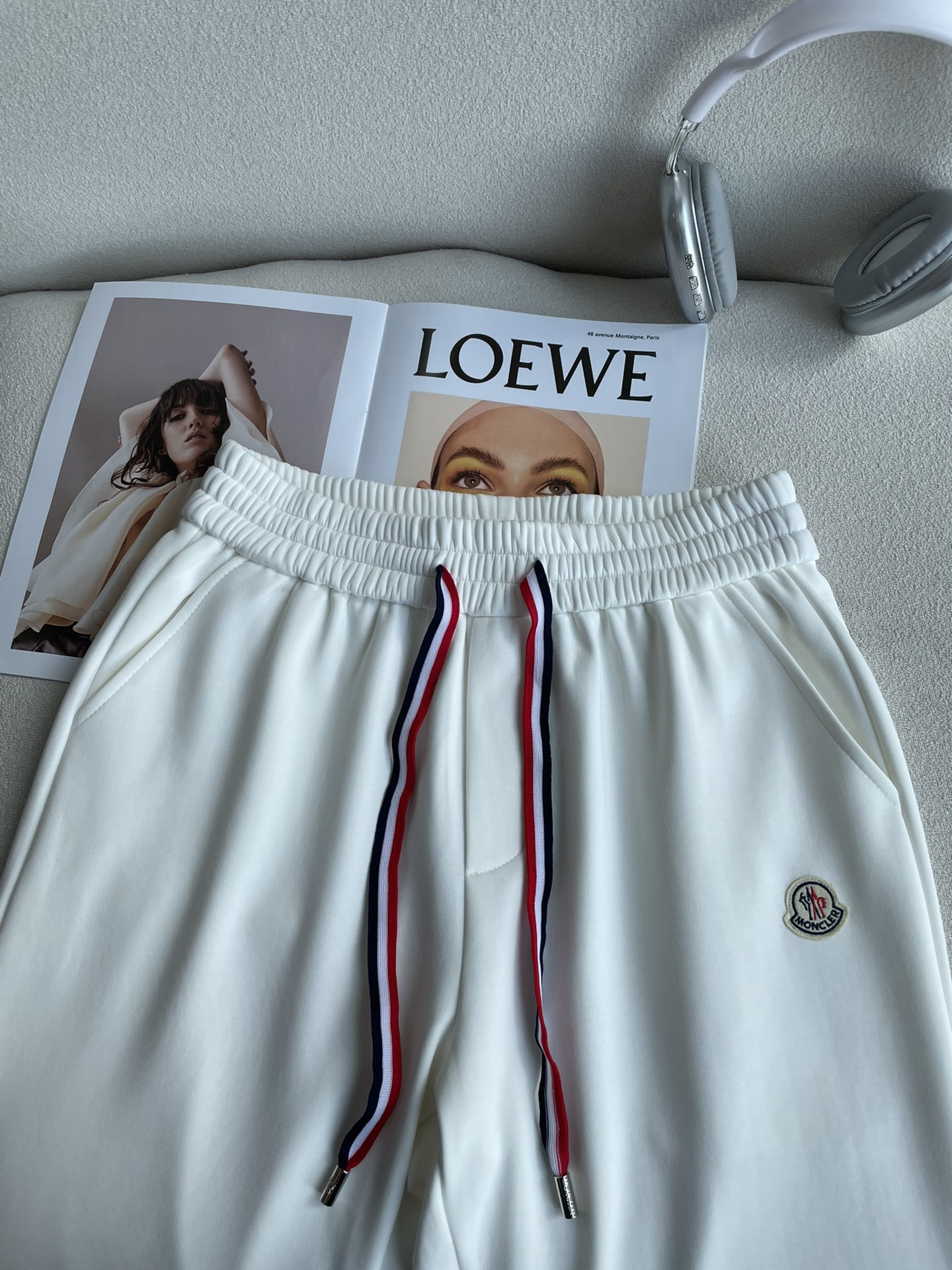 蒙口 2025秋冬最新休闲裤 内里加绒，非常保暖！版型超赞，能很好的修复各种腿型，非常个性！柔软排汗，舒